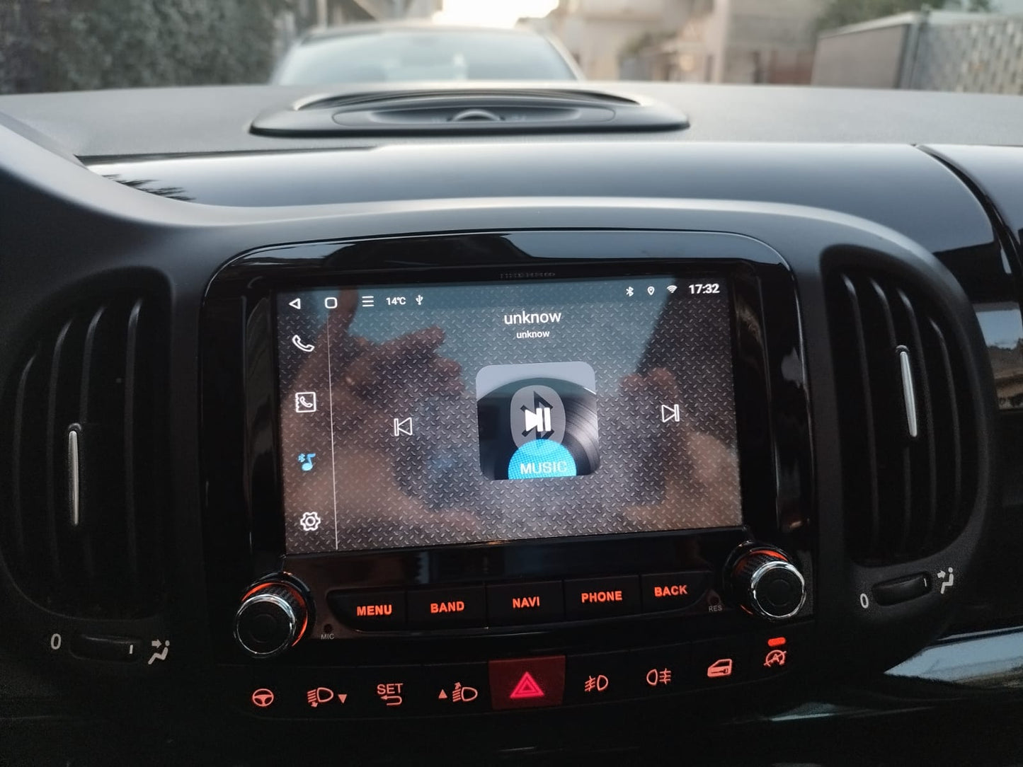 CTB FL485T | FIAT 500L | APPLE CARPLAY-ANDROID AUTO | CARTABLET 7 POLLICI TOUCH SCREEN | GPS USB DVR DAB+ |